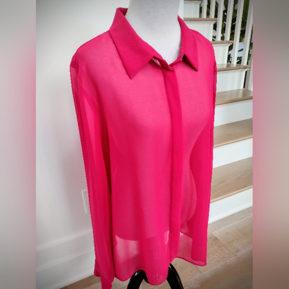 Nwot Bcbgeneration W's Large Sheer Collared Butto… - image 2